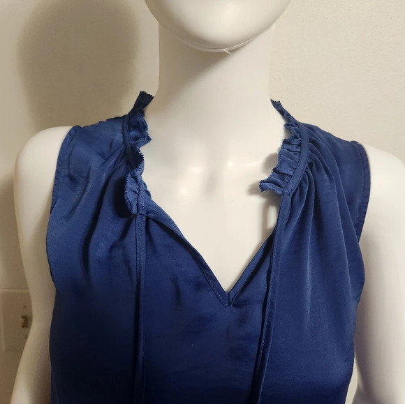 Merona‎ blue sleeveless blouse size small - Picture 3 of 10